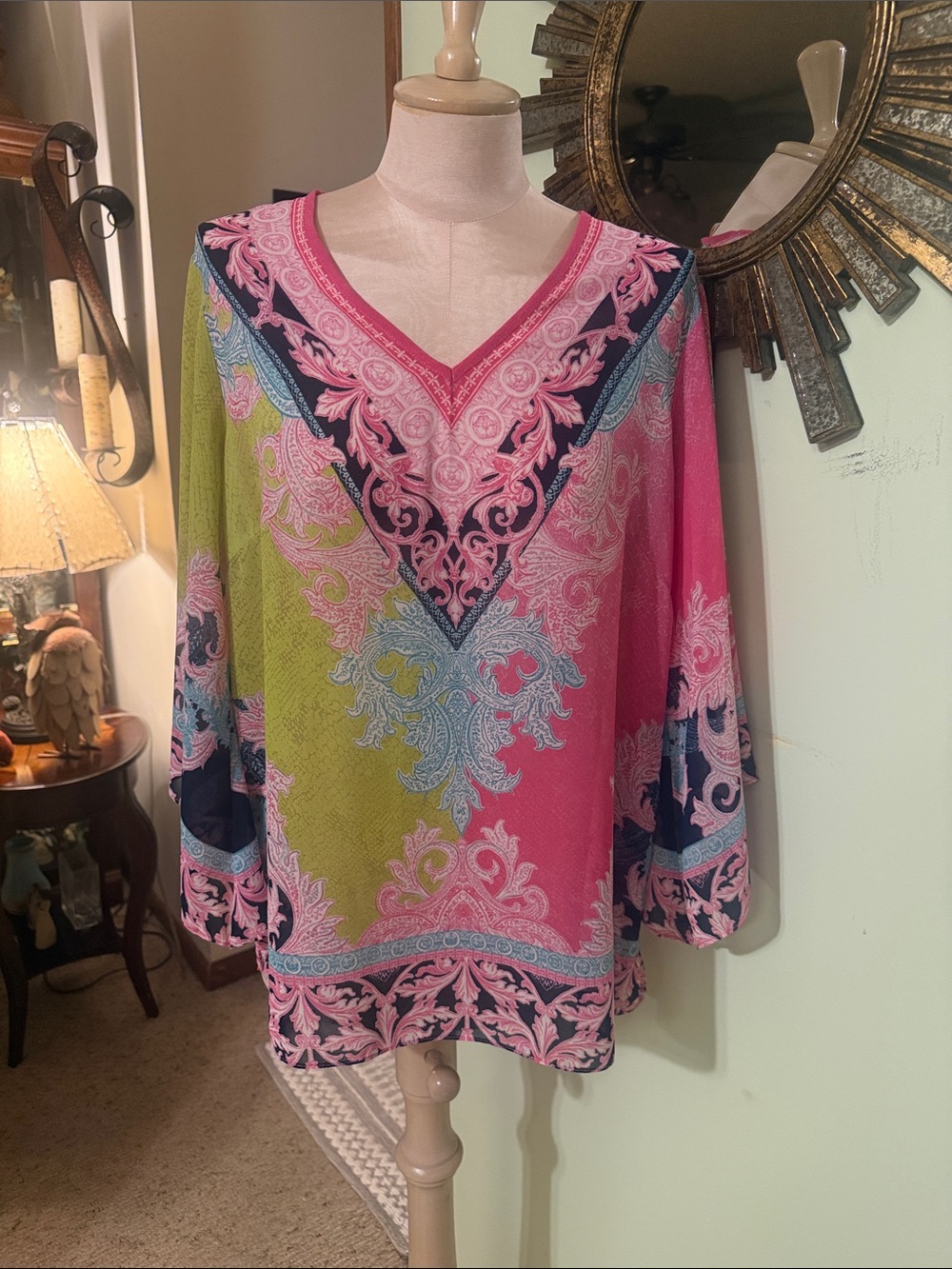 V-Neck Pink Paisley Print Tunic Top